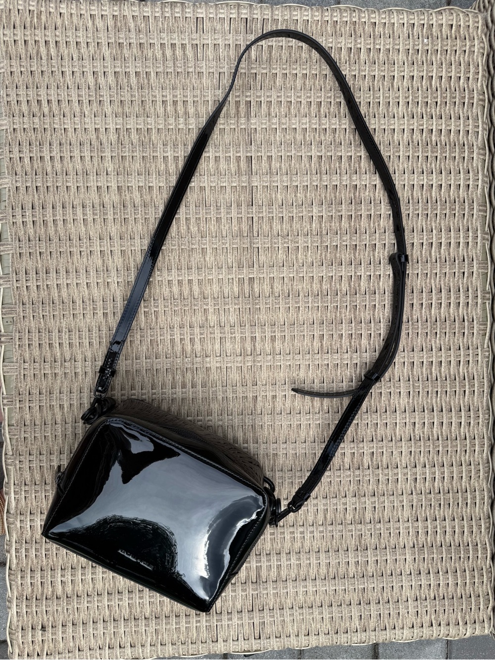 Kendall & Kylie Black Patent Crossbody Mini Bag